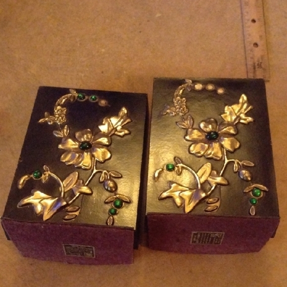 1950's Elegant Gold and Green Lacquered Floral Book Ends - Picture 1 of 4
